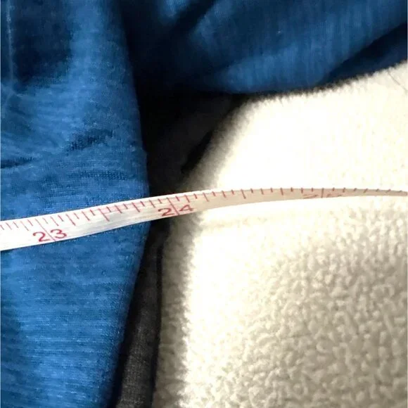 Reebok Womens Long Sleeve Performance Shirts 2-Pack Blue & Black XXXL Tumb Holes - Picture 6 of 8